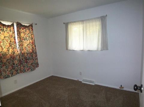 8569 Neptune Dr, Cincinnati, OH 45231 photo 17
