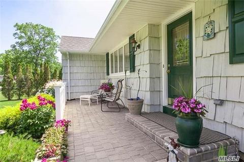 8569 Neptune Dr, Cincinnati, OH 45231 photo 5