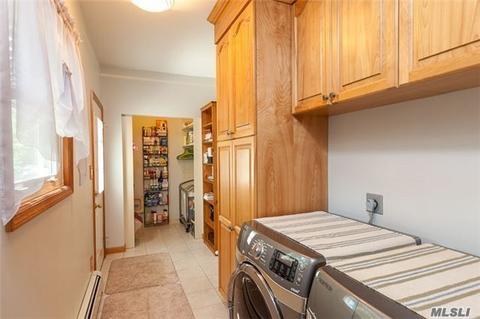 8569 Neptune Dr, Cincinnati, OH 45231 photo 16