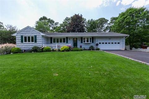 8569 Neptune Dr, Cincinnati, OH 45231 photo 2