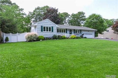 8569 Neptune Dr, Cincinnati, OH 45231 photo 1