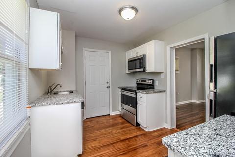 282 Bodmann Ave, Cincinnati, OH 45219 photo 4