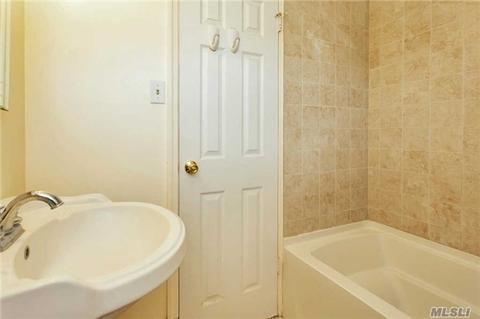 7677 View Place Dr, Cincinnati, OH 45224 photo 26