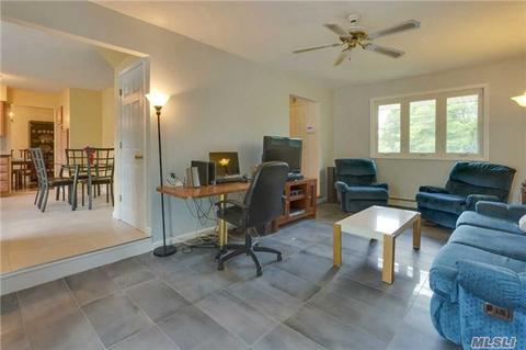 7677 View Place Dr, Cincinnati, OH 45224 photo 18