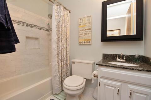 2254 Deblin Dr, Cincinnati, OH 45239 photo 10