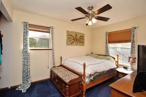 2254 Deblin Dr, Cincinnati, OH 45239 photo 11