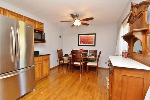 2254 Deblin Dr, Cincinnati, OH 45239 photo 7