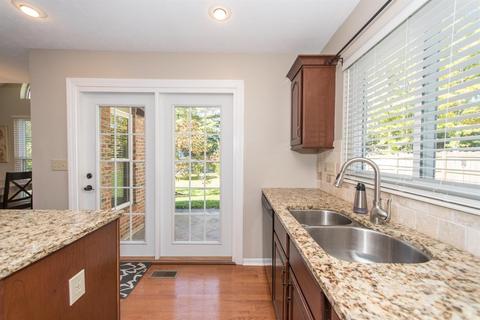 4203 Brandonmore Dr, Cincinnati, OH 45255 photo 7