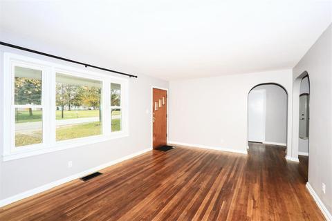 331 Main St, Mount Orab, OH 45154 photo 4