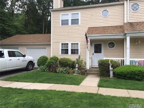 1483 Nathanial Dr, Forest Park, OH 45240 photo 2