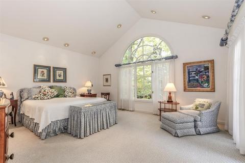 12 Hampton Ln, Cincinnati, OH 45208 photo 18