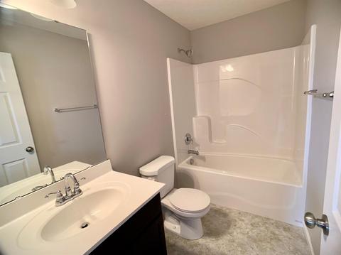 2151 Pine Valley Dr, Hamilton, OH 45013 photo 17