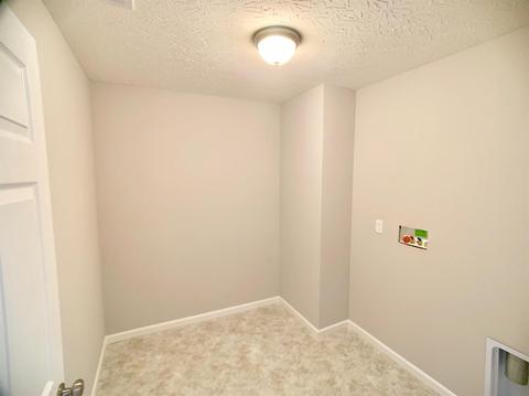 2151 Pine Valley Dr, Hamilton, OH 45013 photo 14