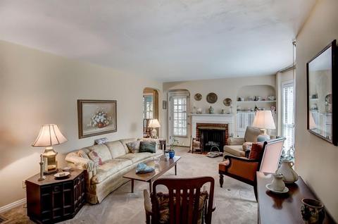 6502 Plainfield Rd, Cincinnati, OH 45213 photo 4