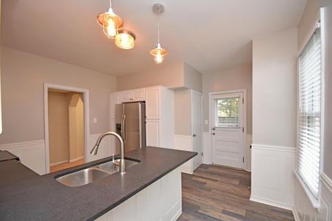 1636 Sutton Ave, Cincinnati, OH 45230 photo 4