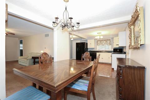 5551 Maple Grove Ave, Blanchester, OH 45107 photo 7