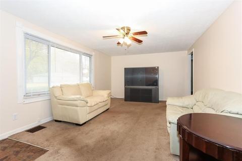 5551 Maple Grove Ave, Blanchester, OH 45107 photo 4
