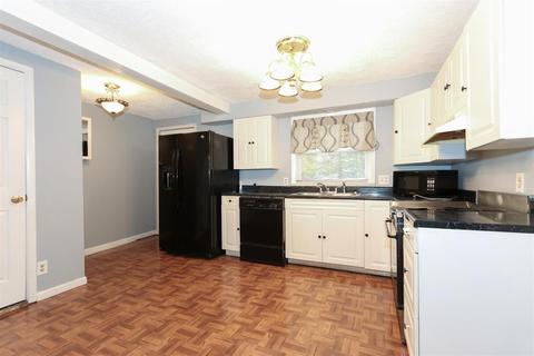 5551 Maple Grove Ave, Blanchester, OH 45107 photo 9