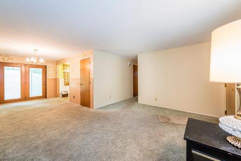 5351 Cleander Dr, Cincinnati, OH 45238 photo 6