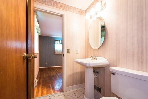 5351 Cleander Dr, Cincinnati, OH 45238 photo 12