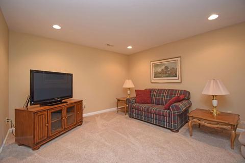 1013 Windsor Ct, Cincinnati, OH 45245 photo 16