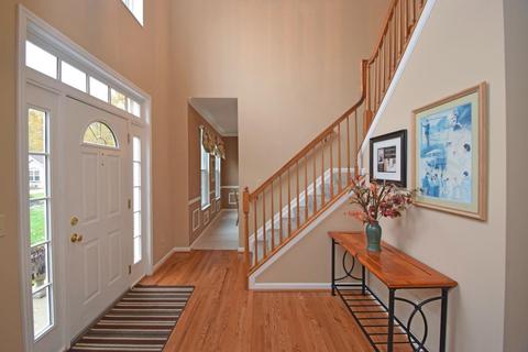 1013 Windsor Ct, Cincinnati, OH 45245 photo 3