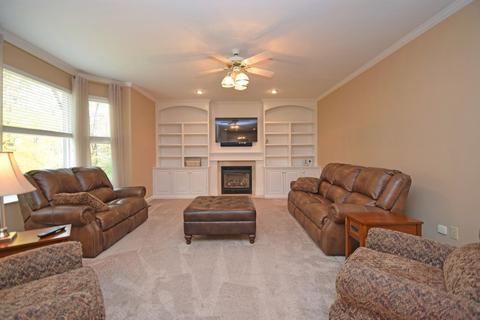 1013 Windsor Ct, Cincinnati, OH 45245 photo 8