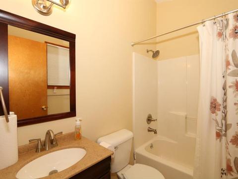27 Ashby St, Greenhills, OH 45218 photo 11