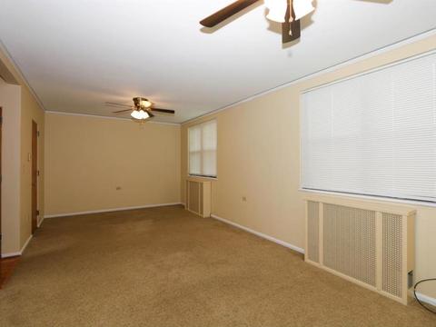 27 Ashby St, Greenhills, OH 45218 photo 5