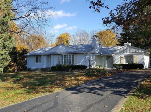 1870 Neeb Rd, Cincinnati, OH 45233 photo 1