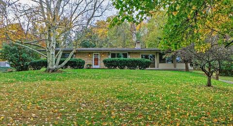 3875 Cooper Rd, Blue Ash, OH 45241 photo 2