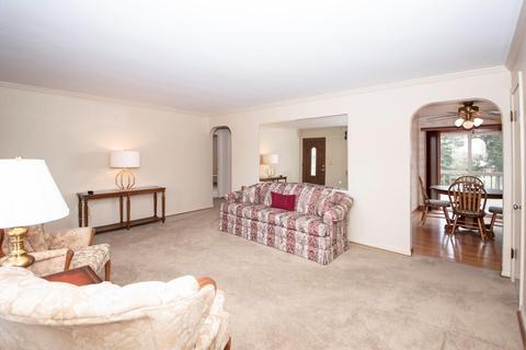 477 Lenkenann Dr, Cincinnati, OH 45255 photo 3