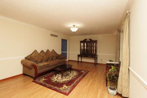 4464 Glendale Rd, Batavia, OH 45103 photo 3