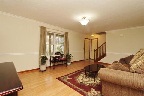 4464 Glendale Rd, Batavia, OH 45103 photo 4
