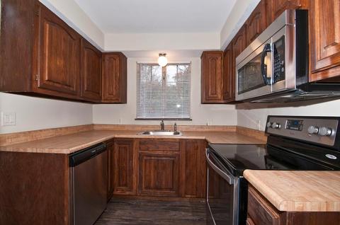 463 Marion Rd, Woodlawn, OH 45215 photo 9