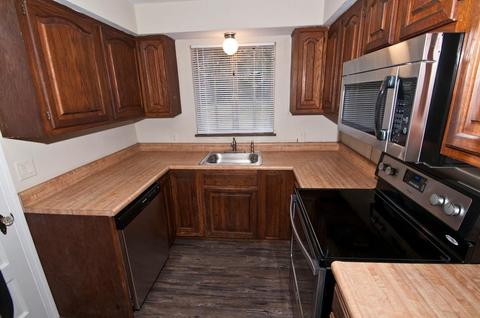 463 Marion Rd, Woodlawn, OH 45215 photo 10