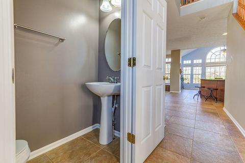 537 Brookhurst Dr, Monroe, OH 45050 photo 11