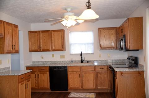 1227 Ben Avon, Batavia, OH 45103 photo 5