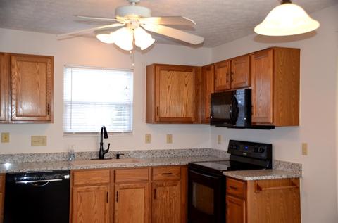 1227 Ben Avon, Batavia, OH 45103 photo 4