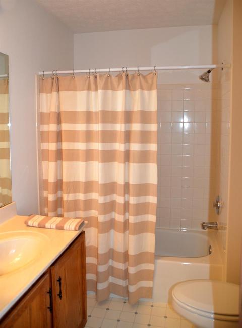 1227 Ben Avon, Batavia, OH 45103 photo 13