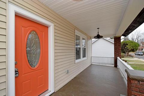 6217 Prentice St, Cincinnati, OH 45227 photo 2
