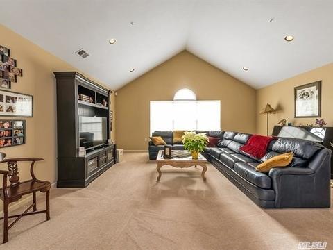 3877 Mark Ct, Cincinnati, OH 45255 photo 8