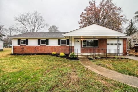 3877 Mark Ct, Cincinnati, OH 45255 photo 2