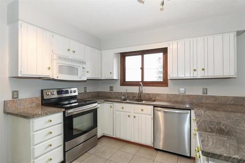 9603 Ash Ct, Blue Ash, OH 45242 photo 7