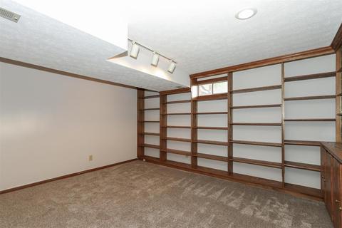 9603 Ash Ct, Blue Ash, OH 45242 photo 19