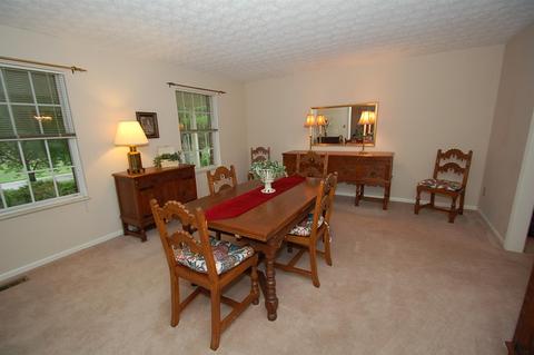 9185 Solon Dr, Cincinnati, OH 45242 photo 4