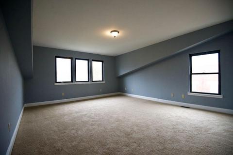 1216 Bates Ave, Cincinnati, OH 45225 photo 10