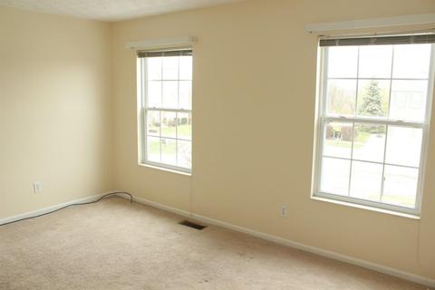 2104 Deer Meadow Dr, Cincinnati, OH 45240 photo 16