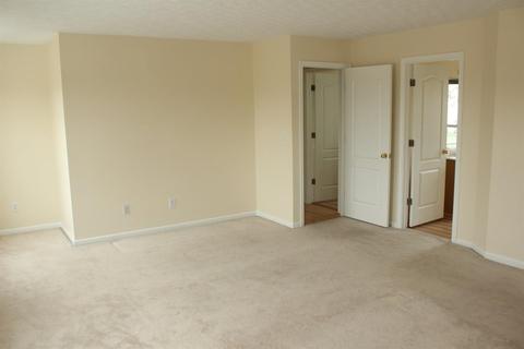 2104 Deer Meadow Dr, Cincinnati, OH 45240 photo 13
