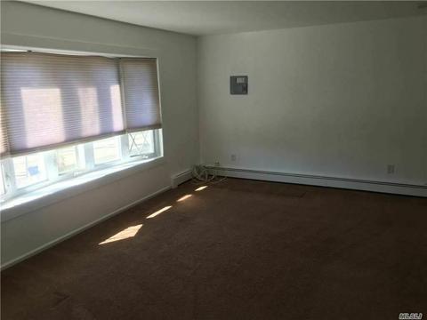 3390 Ninann Ct, Cincinnati, OH 45211 photo 8